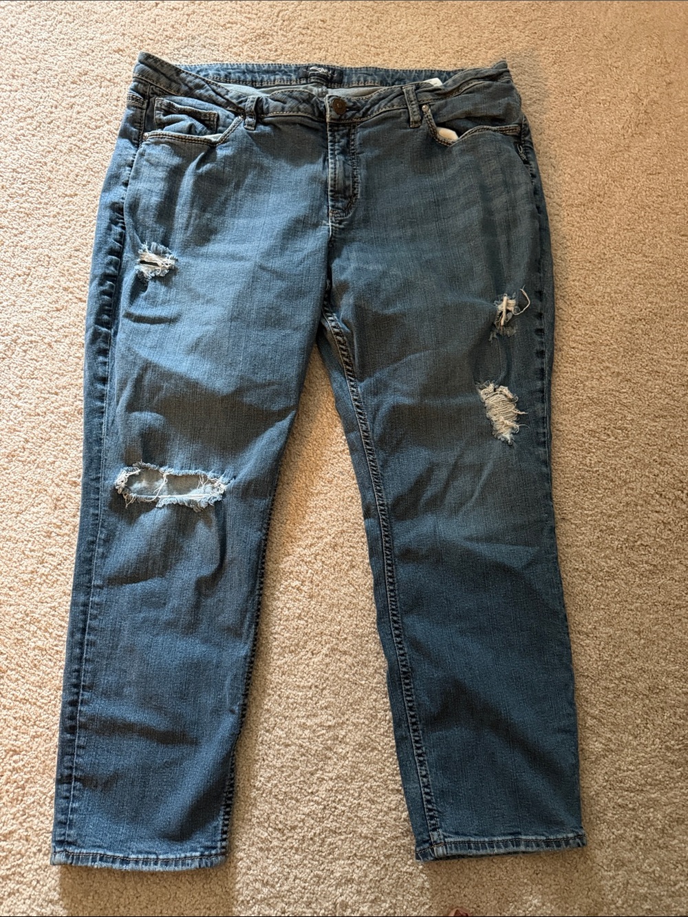 Silver Jeans Women's Distressed Blue Jeans - Size 20/27
